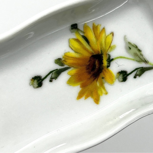 Limoges Fine Porcelain China Trinket Jewelry Pen eyeglass Floral Daisy Dish Tray - Picture 4 of 13